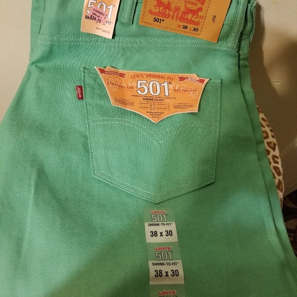 Jeans - Picture 2 of 3